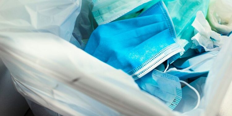 Jak wybrać odpowiednią lodówkę na odpady medyczne, aby zapewnić bezpieczeństwo i higienę? - Wiadomości odpady medyczne